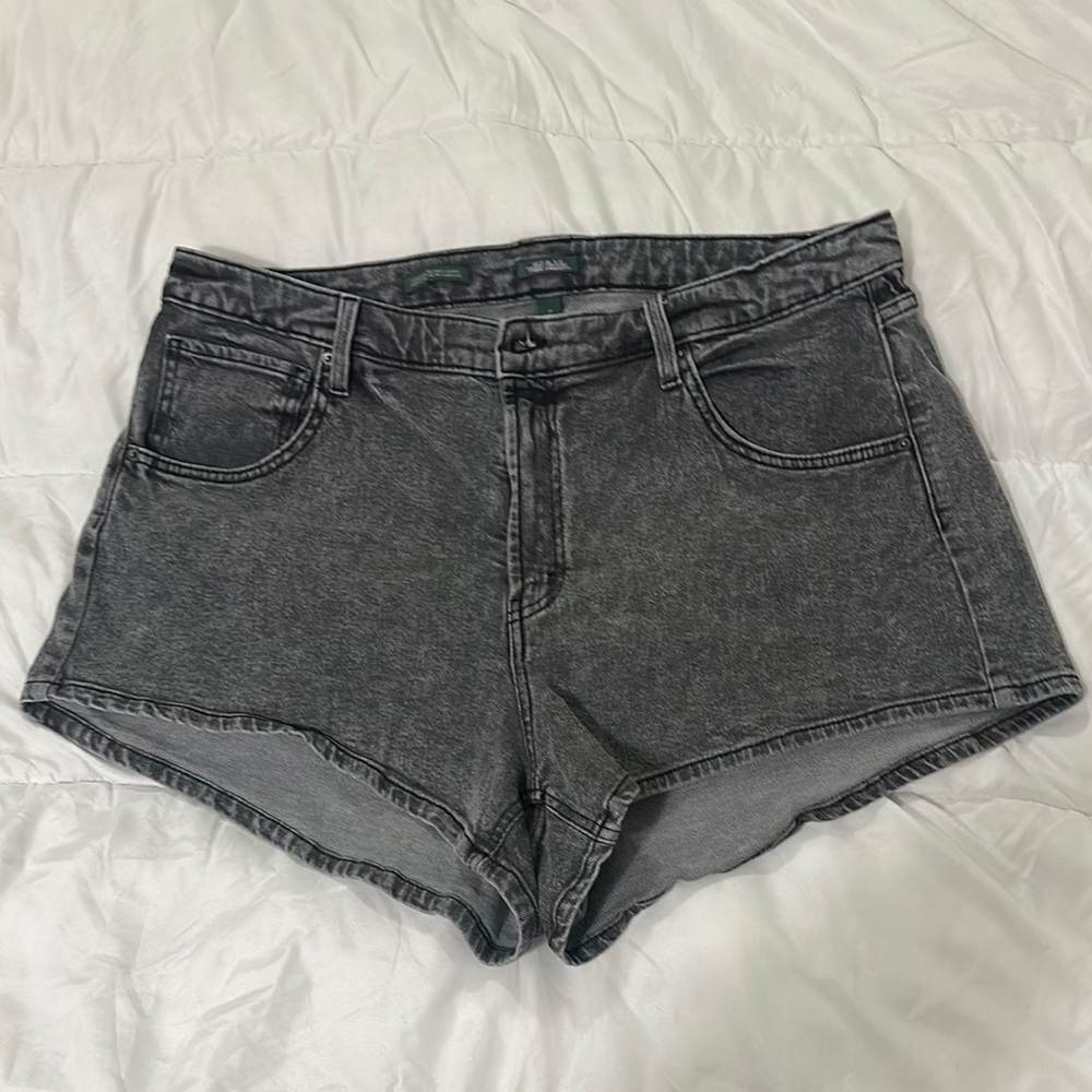SZ 17 Super High Rise Cheeky Wild Fable Gray Denim Shorts EUC